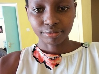 Еротичний відеочат bigebonyboobs