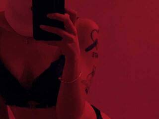 Еротичний відеочат linsansty