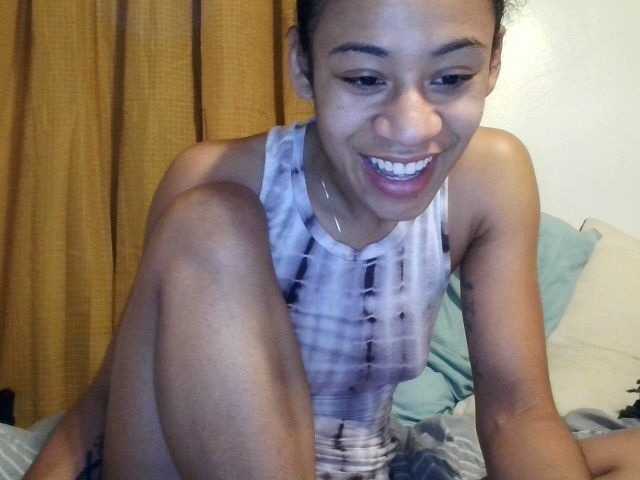 Скріншоти передачі bitemejoy