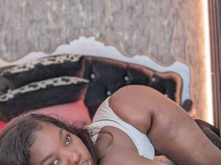 Еротичний відеочат black-pussydoll