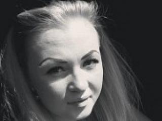 Еротичний відеочат blondababyy