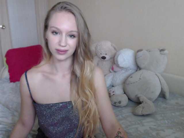 Фотографії BlondeAlice Hello! Im Alice, glad to see u here! Tip me for buzz my pussy! Take me in my pvt show first! Muah!