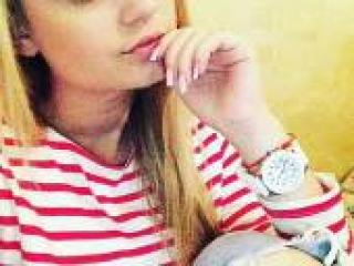 Еротичний відеочат blondoshka