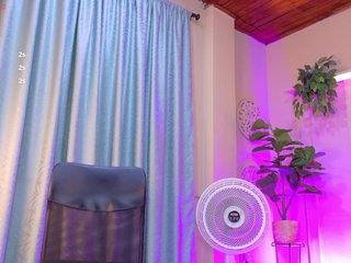 Еротичний відеочат chloe-rosse