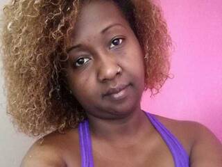 Еротичний відеочат Bonivianah