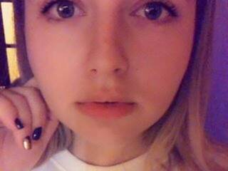 Еротичний відеочат BonnieWow