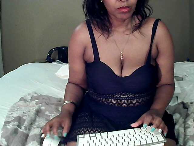 Скріншоти передачі Bootygorgeous