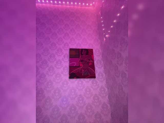 Скріншоти передачі BoredGirl