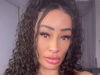 Еротичний відеочат boricuabaddiexx