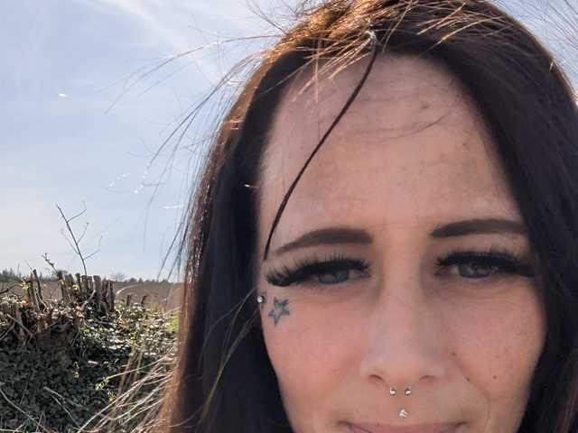 Фото профілю Brandi-Black