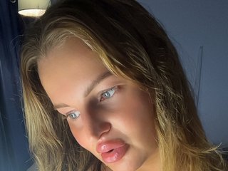 Еротичний відеочат BrattyMeaCulpa