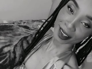 Еротичний відеочат brianitahunterr