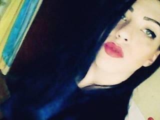 Еротичний відеочат brionaburn