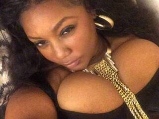 Еротичний відеочат BrownKitty718