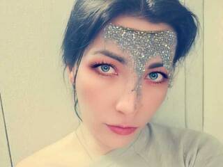 Еротичний відеочат BrunetteLaly