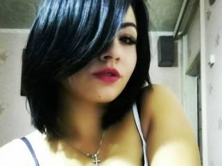 Еротичний відеочат brunettevvv