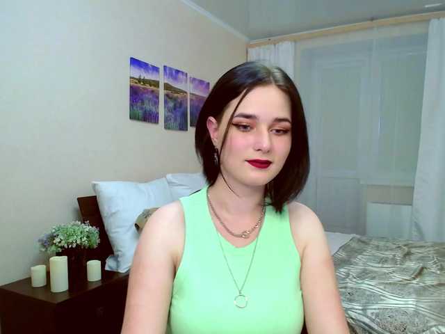 Фотографії BurningHearte Hello guys! i m new here and happy to start be online on Bonga! Welcome to my room! i d like to see ou in Pvt and Grp shows! Enjoy))