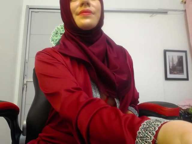 Скріншоти передачі BushraBurhan