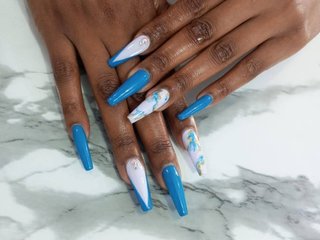 Еротичний відеочат Bustybetty1