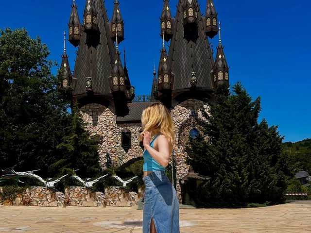 Фото профілю CallmeAnna