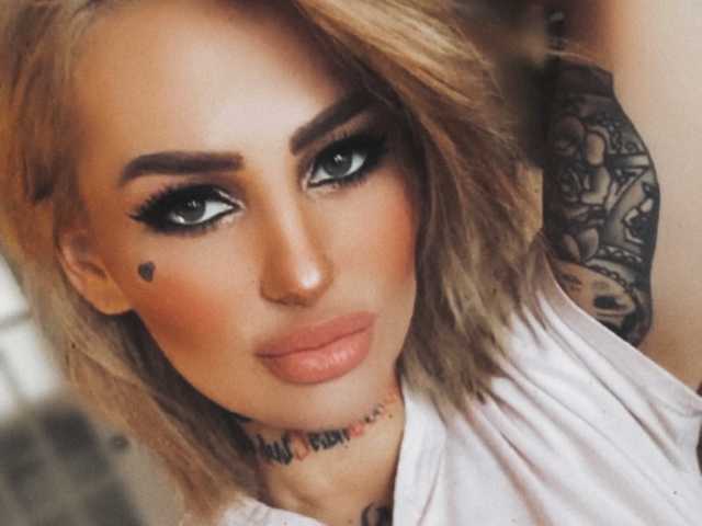 Фото профілю CallMeBadGirl