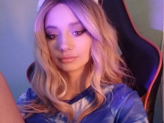 Еротичний відеочат CamDragonic24