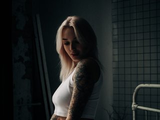 Еротичний відеочат CamelliaMoon