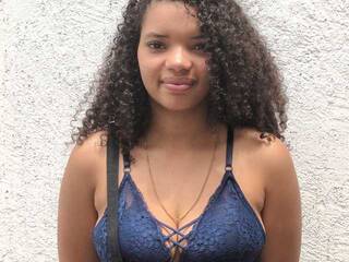 Еротичний відеочат CamillWilliam