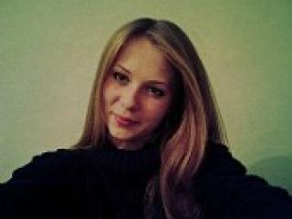 Еротичний відеочат candyblondi