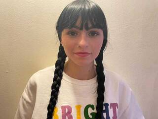 Еротичний відеочат CandyMelanie