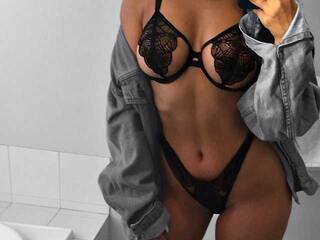 Еротичний відеочат CandyMonrroy