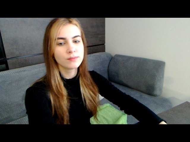 Скріншоти передачі CandyRose