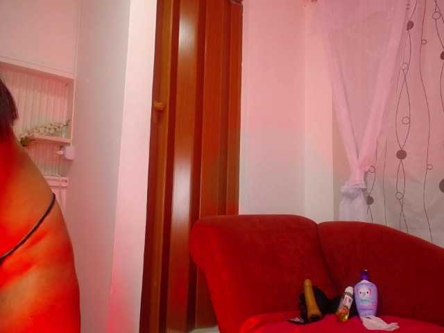 Скріншоти передачі Candyysweett