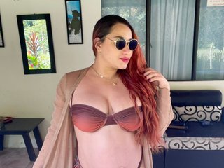 Еротичний відеочат carolaine94