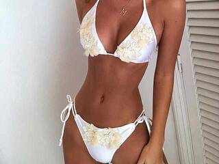 Еротичний відеочат CarolinaIsabella