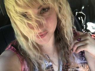 Еротичний відеочат Caroline-Grey