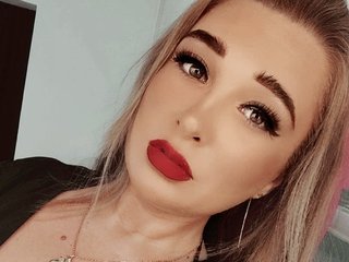 Еротичний відеочат CarolineGrac1