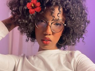 Еротичний відеочат CarolineS