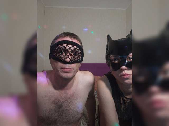 Скріншоти передачі cat-and-cat