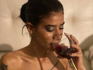 Еротичний відеочат Cedrela