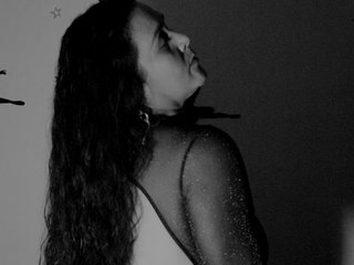 Еротичний відеочат CharlotteHill031