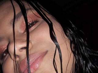 Еротичний відеочат CharlotteHolmin