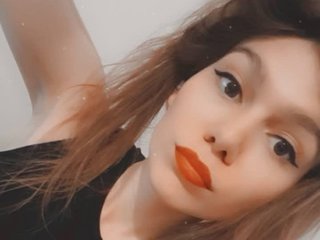 Еротичний відеочат CharlotteHoney