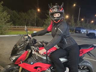 Еротичний відеочат Charodeyka