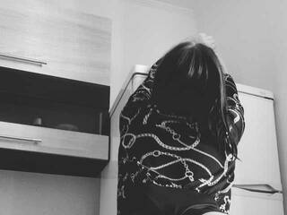 Еротичний відеочат chat-with-vik