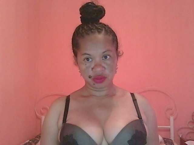 Скріншоти передачі chatte-rose