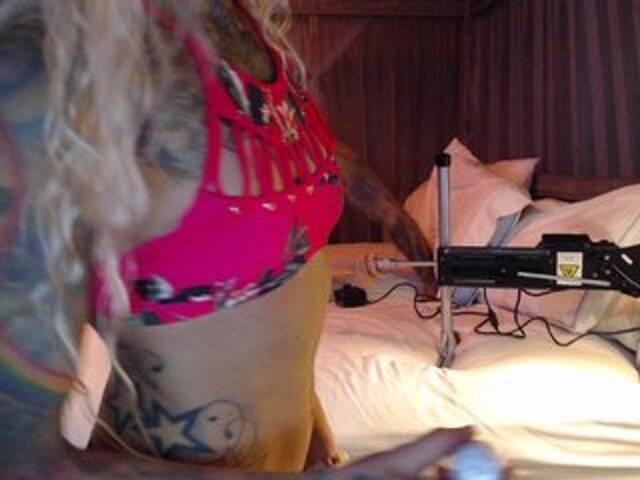 Скріншоти передачі SexyDP69