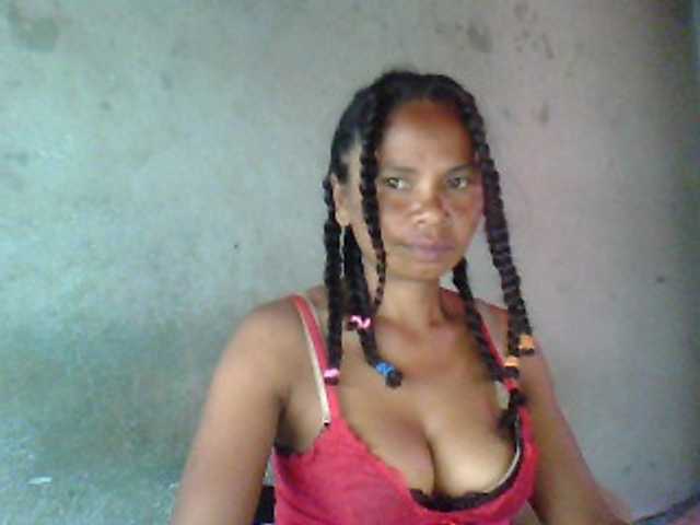 Скріншоти передачі cheri-coco