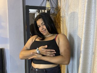 Еротичний відеочат chiquihottie