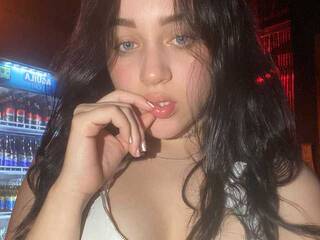 Еротичний відеочат Chloe-Adams19